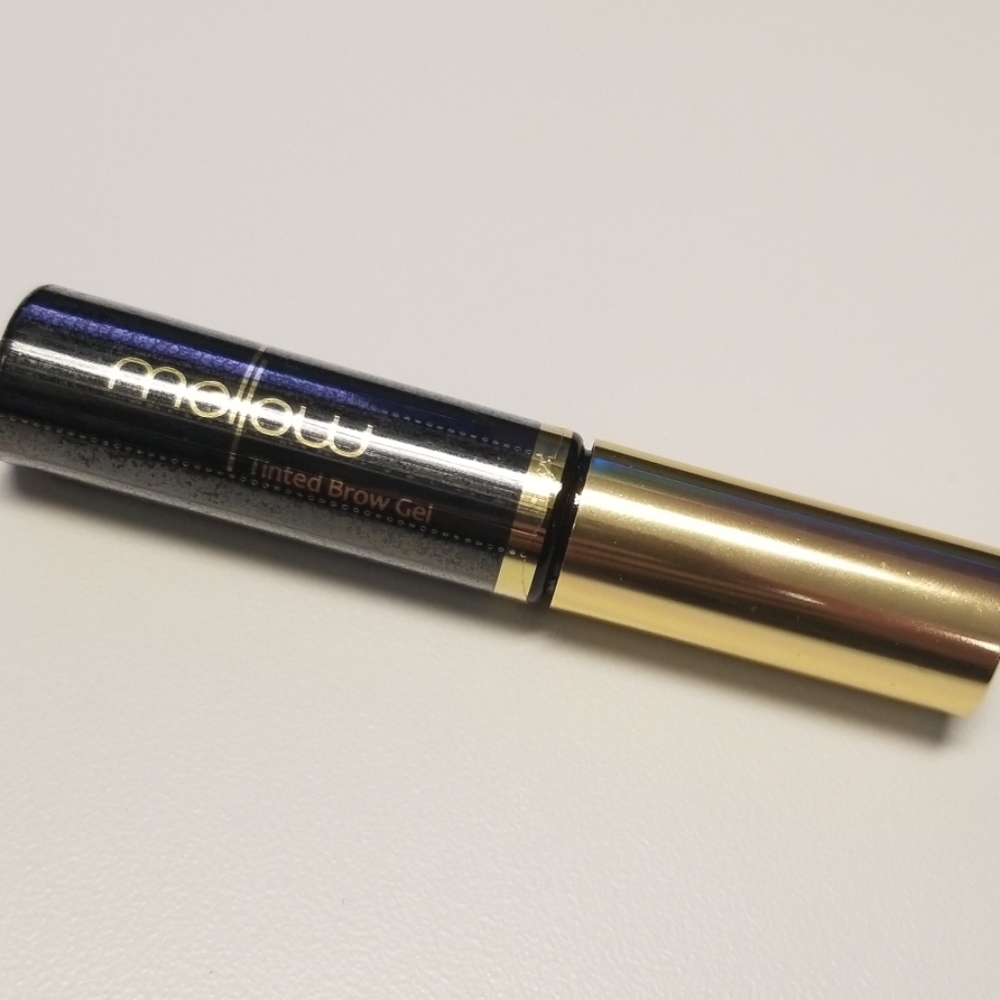 Mellow Tinted brow gel dark brown